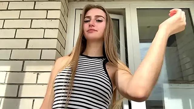 Checkout girls naked models with similar nickname. Cute sexy Free Models.