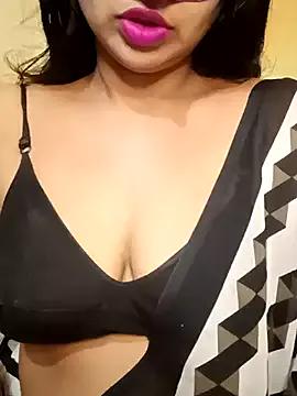 Sweety4u97 from StripChat is Freechat