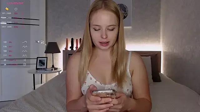 Checkout girls naked models with similar nickname. Cute sexy Free Models.
