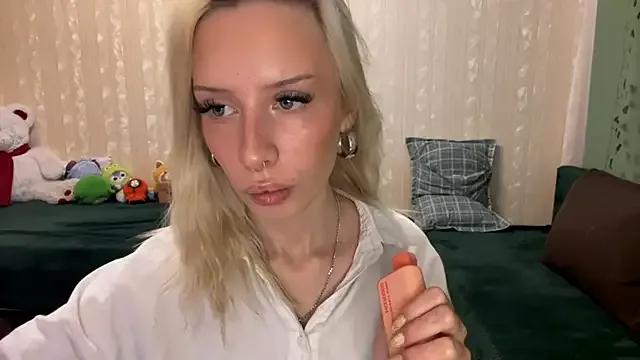 Checkout girls naked models with similar nickname. Cute sexy Free Models.