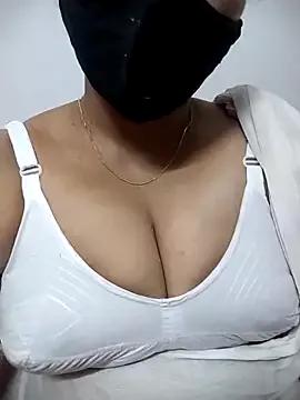 SX-YAMINI from StripChat is Freechat