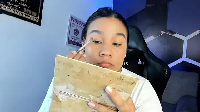 Tamara_Johnss_ from StripChat is Freechat