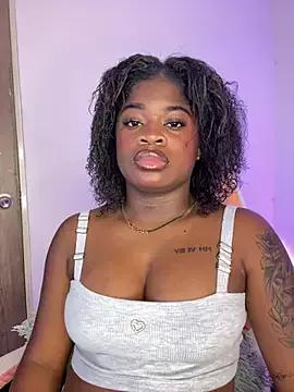 Tamara_Lubezkii from StripChat is Freechat