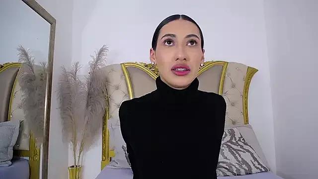 TamaraKeyz from StripChat is Freechat