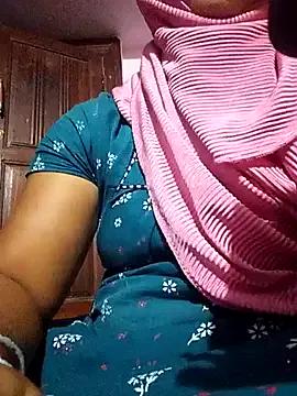 TAMI_KAYAL from StripChat is Freechat