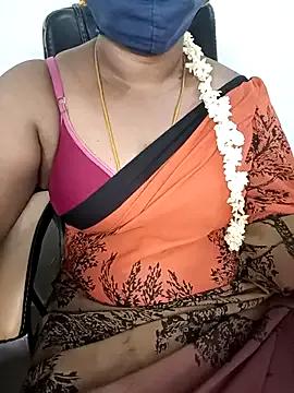 Tamil-hotwife from StripChat is Freechat