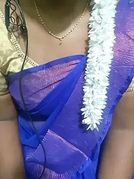 TAMIL-URVASHI from StripChat is Freechat