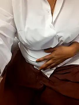 Tamil_Ammani from StripChat is Freechat