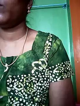Tamillminnal from StripChat is Freechat