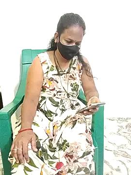 tamilrekha from StripChat is Freechat