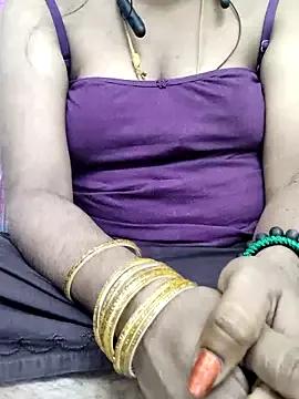 Tamilrojanew from StripChat is Freechat