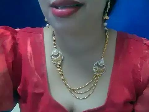 TamilSexyrani from StripChat is Freechat