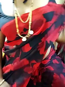 tamiltady from StripChat is Freechat
