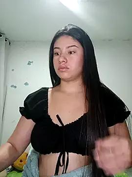 Tara20_ from StripChat