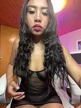 Tatiana_18pink from StripChat is Freechat