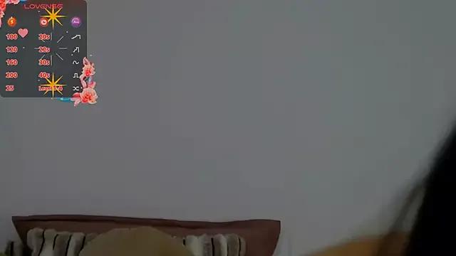 tayakayan from StripChat is Freechat