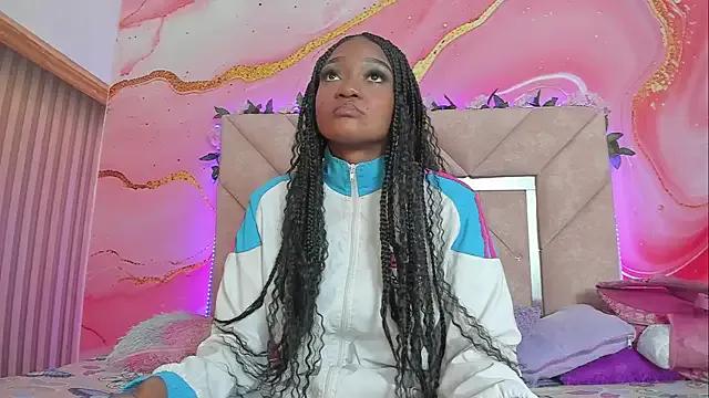 Taylor_oriana_ from StripChat is Freechat