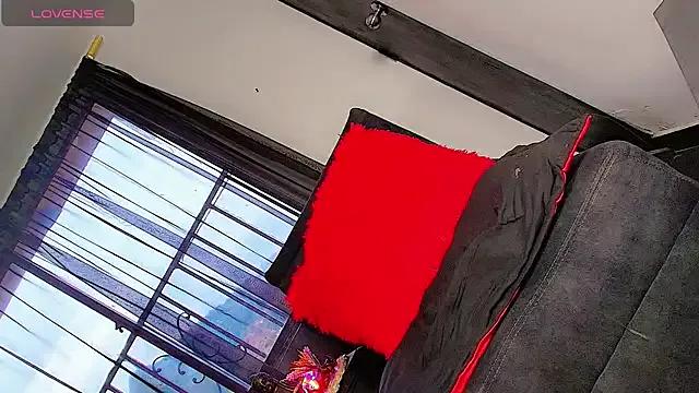 TAYLOR_S7 from StripChat is Freechat