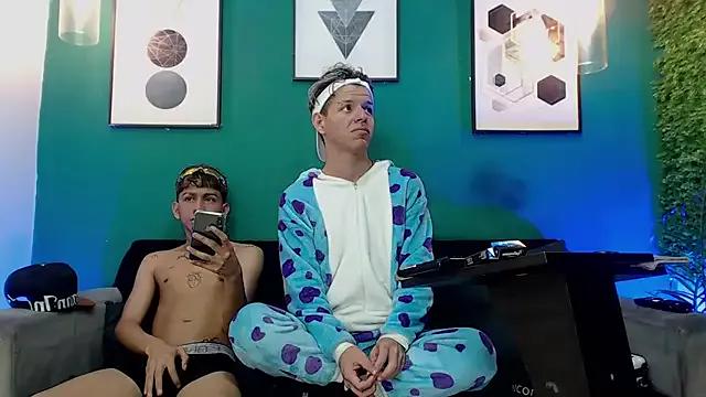 Team_Boys_Latin3 from StripChat is Freechat