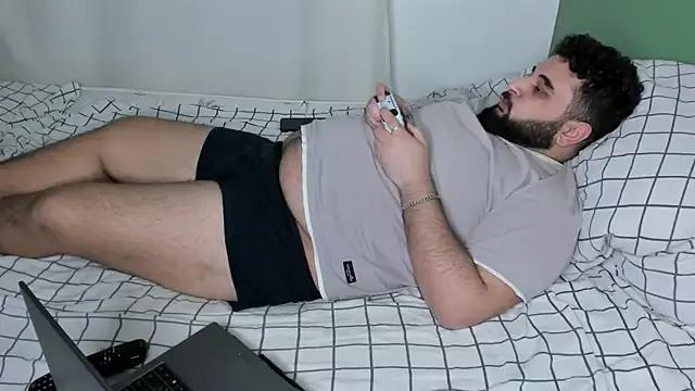 teddy_alan from StripChat