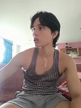 TeddyBear_07 from StripChat is Freechat