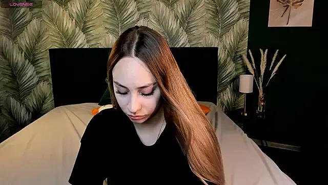 TessaBlakee from StripChat is Freechat