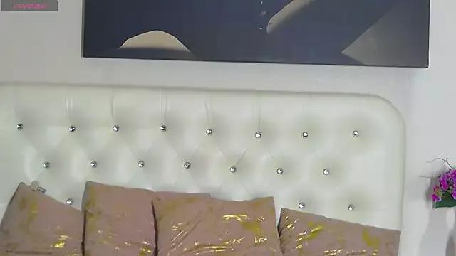 TessaHart from StripChat