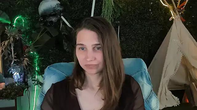 TessaMill from StripChat is Freechat