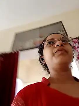 Thanusi_2 from StripChat
