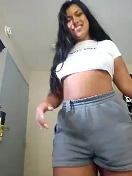 TheCrimsonBlairDarling on StripChat