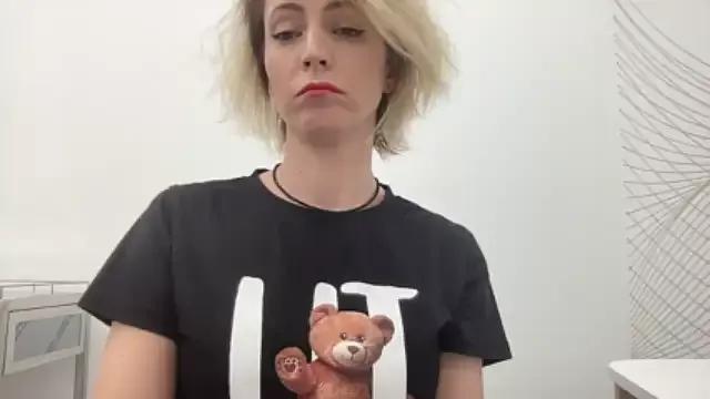 TheeOnlyOne from StripChat