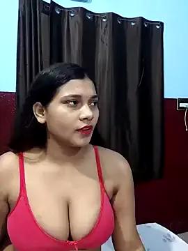 TheViralCouple from StripChat is Freechat
