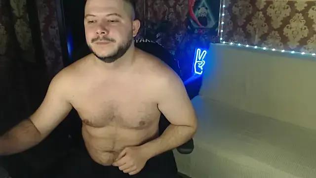 thor_master from StripChat is Freechat