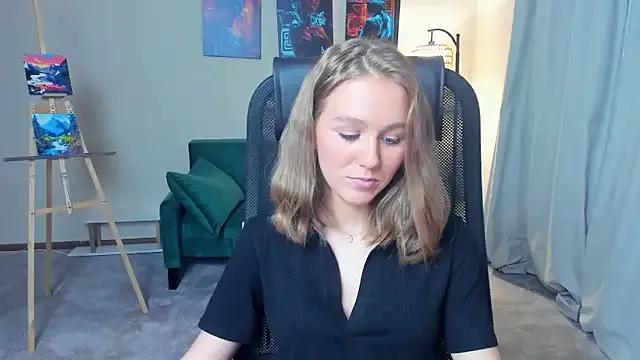 TienKnous from StripChat is Freechat