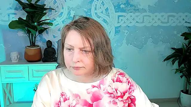 TiffanyBrauny from StripChat is Freechat