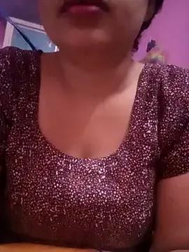 TINASONI from StripChat is Freechat