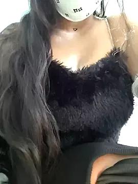 tmanana_ from StripChat is Freechat