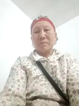 tomi-na from StripChat is Freechat