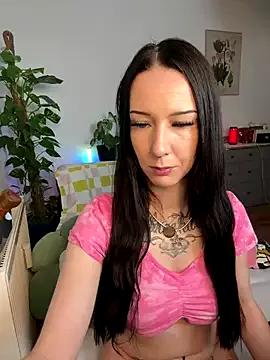Trixie-Tainted from StripChat is Freechat