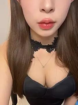 tuanzi125216 model from StripChat