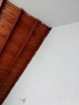 Tutibitch from StripChat