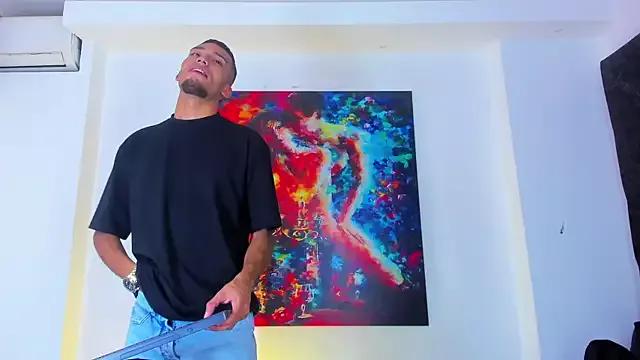 Twinks_Bigcock_ from StripChat is Freechat