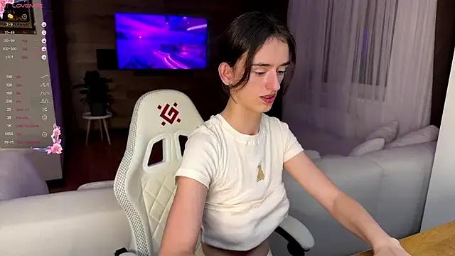 Checkout girls naked models with similar nickname. Cute sexy Free Models.