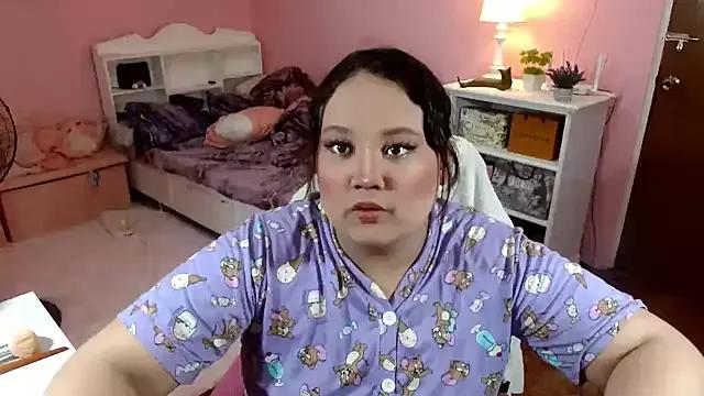 UKTransGoddess from StripChat is Freechat