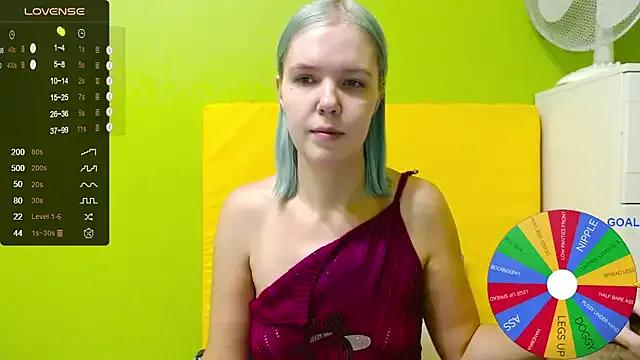 Ultra_Meow from StripChat is Freechat