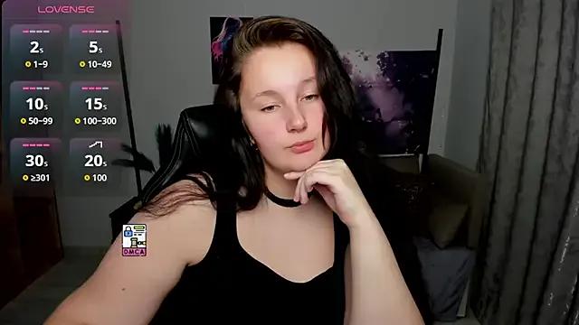 Undinna from StripChat is Freechat