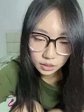 Uou_uou from StripChat