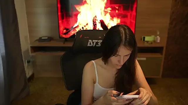 upssnowy from StripChat