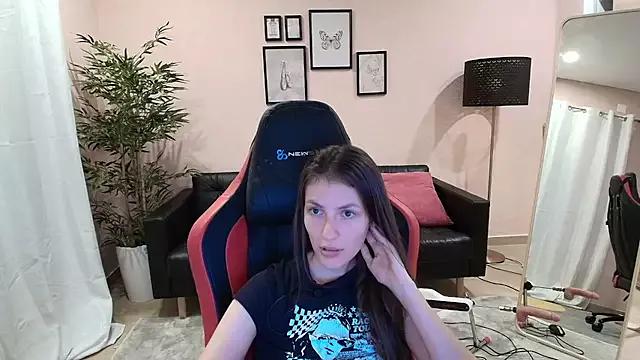 upssnowy from StripChat
