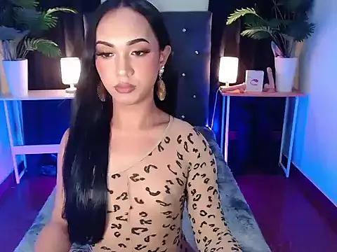 UrasianBIGcock696 from StripChat is Freechat